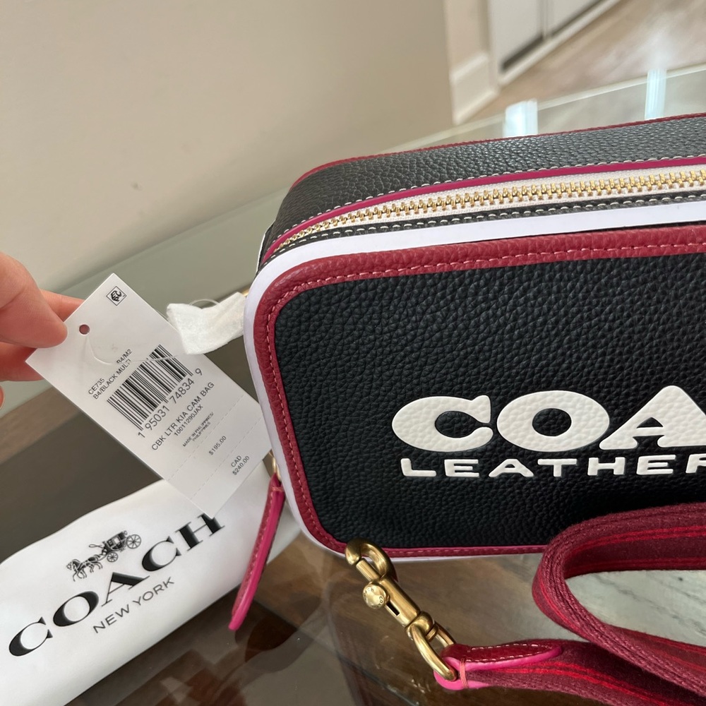 Coach colorblock kia camera bag - Picture 3 of 13